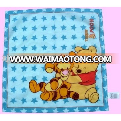 Hot Chirstmas handkerchief for children (famous cartoon characters)