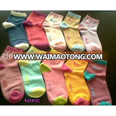 2010 new brand girl's jogging socks